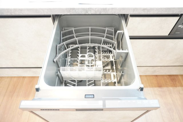 越谷市谷中町1丁目 新築分譲住宅のキッチン