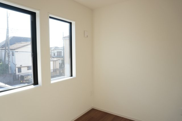 越谷市谷中町1丁目 新築分譲住宅の洋室|3.7帖