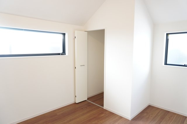 越谷市谷中町1丁目 新築分譲住宅の洋室|5.2帖