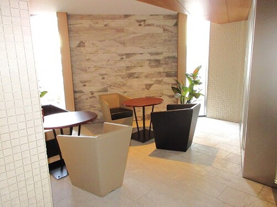 【その他】 | ライオンズ東京三ノ輪ミレス | ロビー　※2023年9月撮影