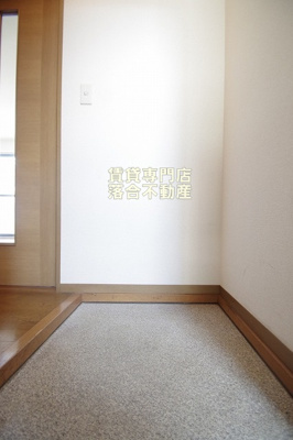 【玄関】 | ハイカムール東橋本 | ゆったりとした玄関