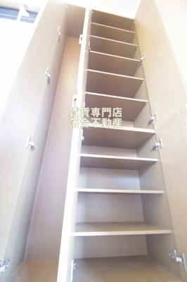 【収納】 | ハイカムール東橋本 | 天井高シューズ収納