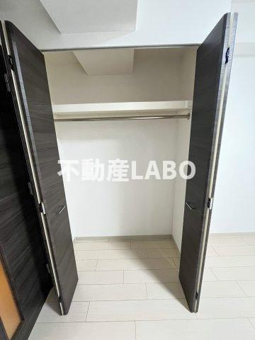 セオリー難波パレの収納