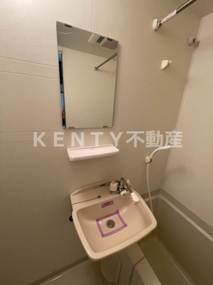 【洗面所】 | スペーシア梅屋敷 | 忙しい朝には欠かせない洗面所です