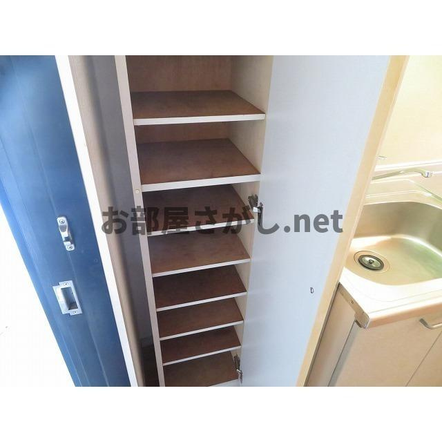 ドウェル・フロイデのその他