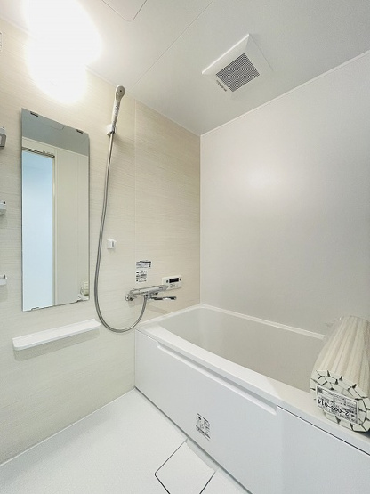 【浴室】 |  デュオ柏原8号棟