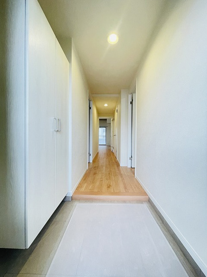 【玄関】 |  デュオ柏原8号棟