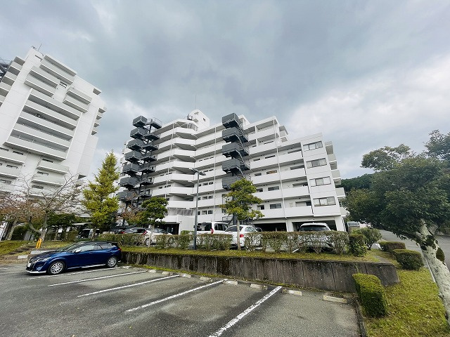 【外観】 |  デュオ柏原8号棟