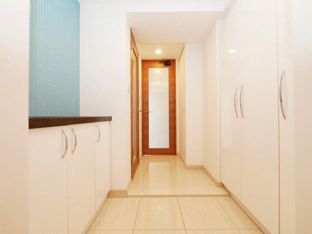 リンクハウス京町堀の玄関