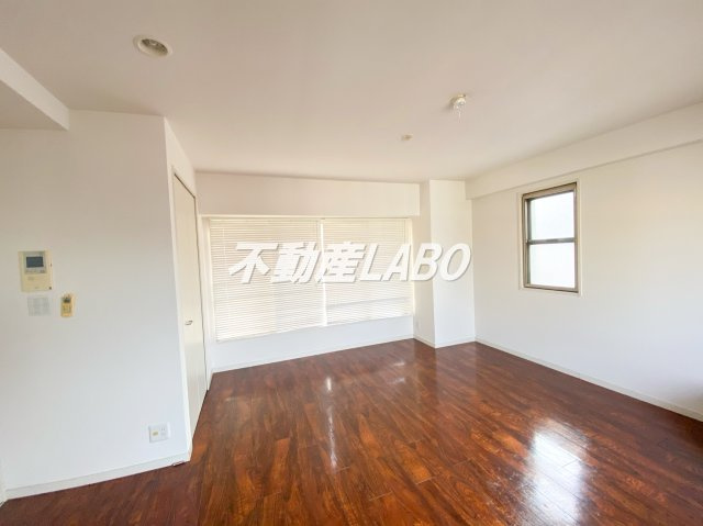 幸田マンション幸町の洋室