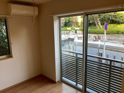 【バルコニー】 | モンターニャ　ダルジェント