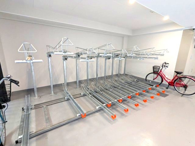 Urbanex新御徒町駅前の設備|屋内自転車置場