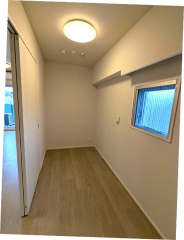 Urbanex新御徒町駅前の設備|3.4帖洋室、インターネット無料、エアコン・照明・クローゼット・取り外し可能な室内物干し設備付です