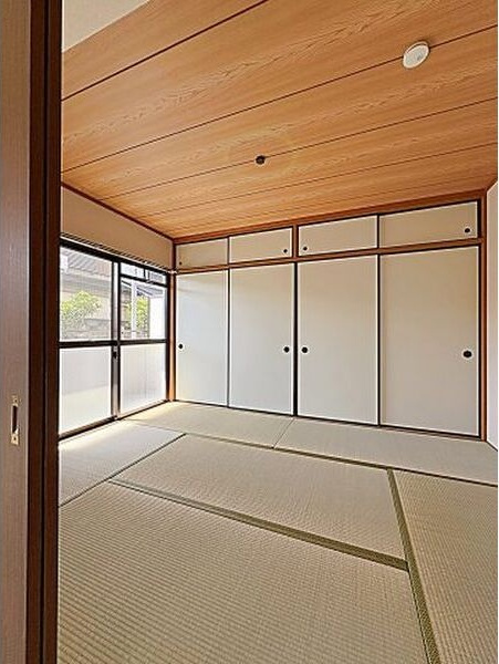 第5田中ビルの和室