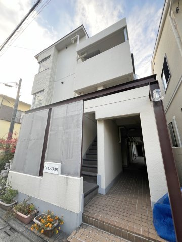 エレガンス大井町の外観