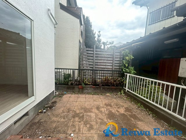 中古戸建　茅ヶ崎市東海岸北5丁目の駐車場