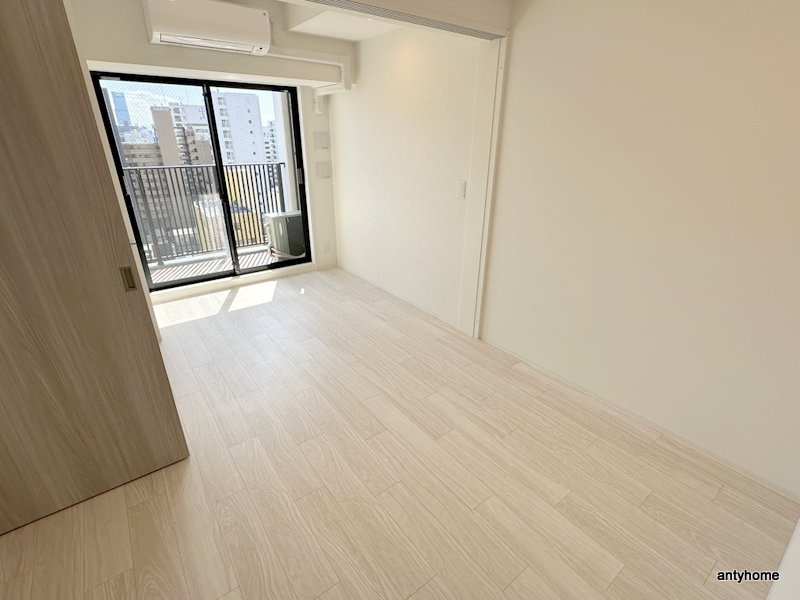 メトロ―サ谷町六丁目ノース　仲介手数料無料の居間・リビング