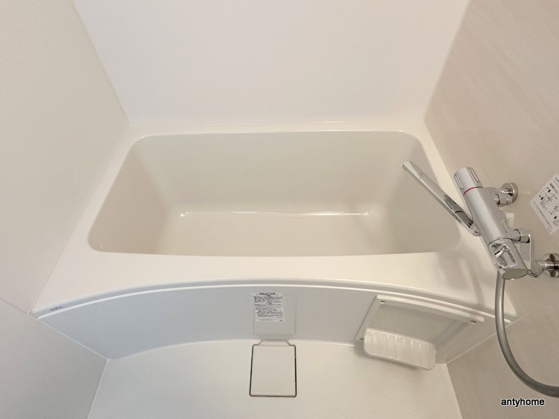 メトロ―サ谷町六丁目ノース　仲介手数料無料の浴室