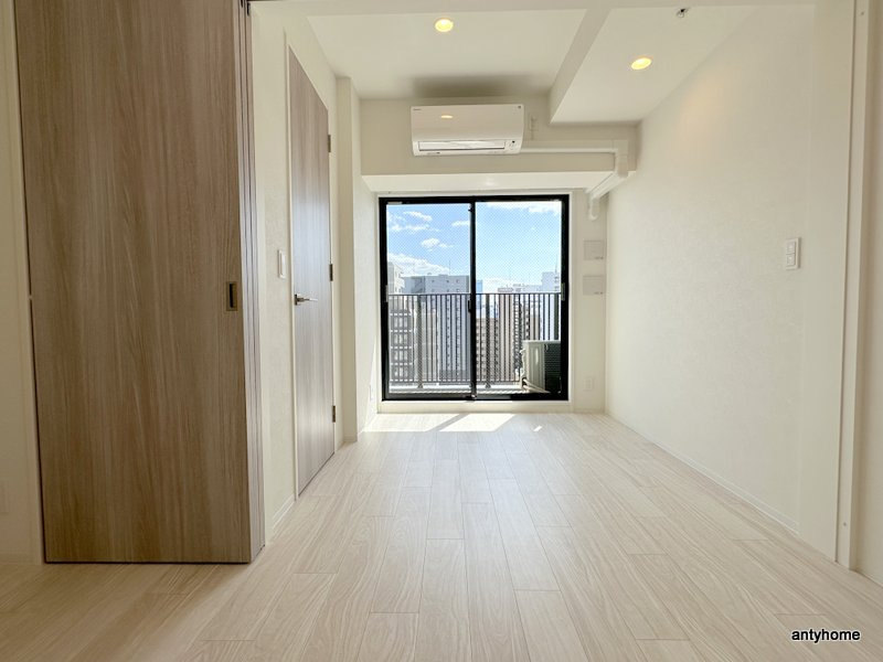 メトロ―サ谷町六丁目ノース　仲介手数料無料の居間・リビング