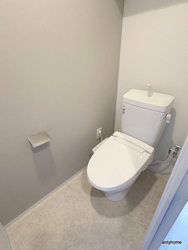 メトロ―サ谷町六丁目ノース　仲介手数料無料のトイレ