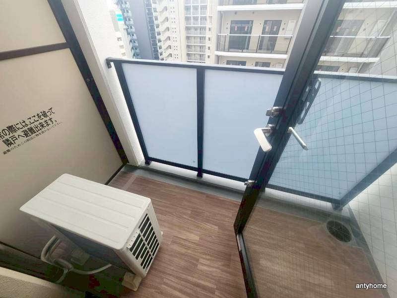 メトロ―サ谷町六丁目ノース　仲介手数料無料のバルコニー