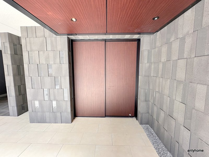 メトロ―サ谷町六丁目ノース　仲介手数料無料のエントランス