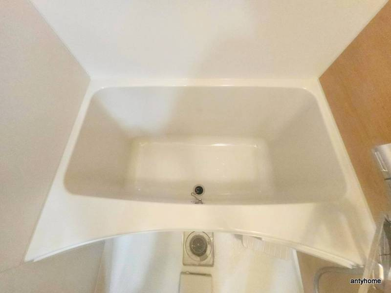 メトロ―サ谷町六丁目ノース　仲介手数料無料の浴室