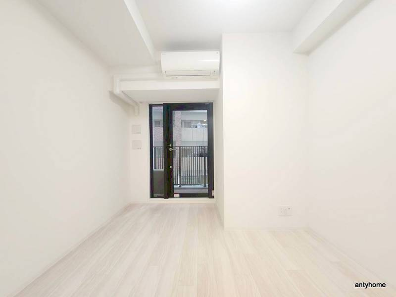 メトロ―サ谷町六丁目ノース　仲介手数料無料の居間・リビング