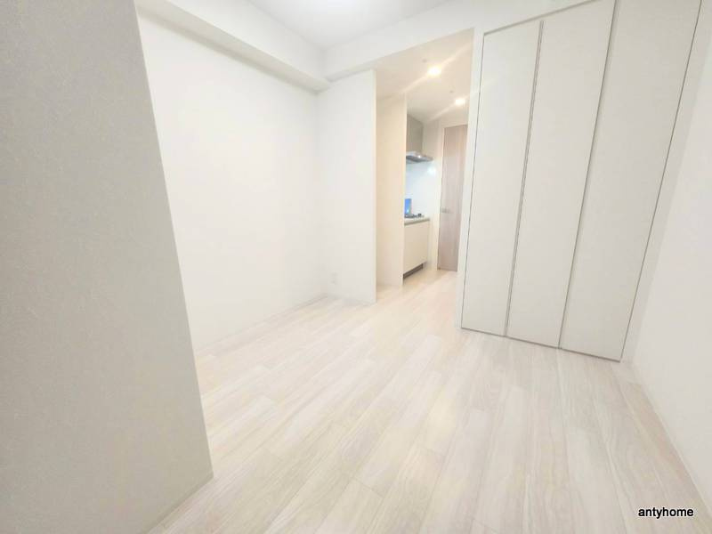 メトロ―サ谷町六丁目ノース　仲介手数料無料の居間・リビング