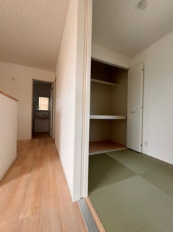 【和室】 | Cradlegarden大府市神田町全２棟【仲介手数料無料　神田小　大府中】 | 今すぐのご案内可能です！→  0120-336-922　までお気軽にお問い合わせください。