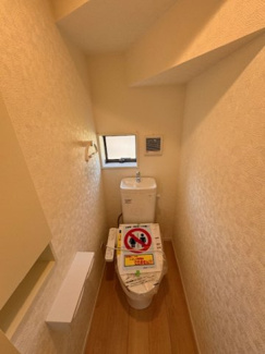 【トイレ】 | Cradlegarden大府市神田町全２棟【仲介手数料無料　神田小　大府中】 | LINEから簡単お問合せ可能！
友達検索で@nqk7328tです！。