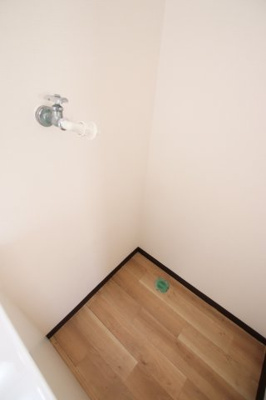 【設備】 | サンシティ深井A | 室内洗濯機置場