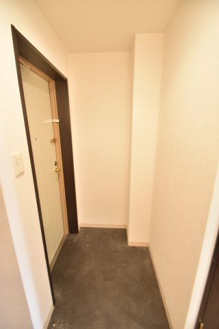 大阪市城東区野江２丁目の賃貸マンションの玄関