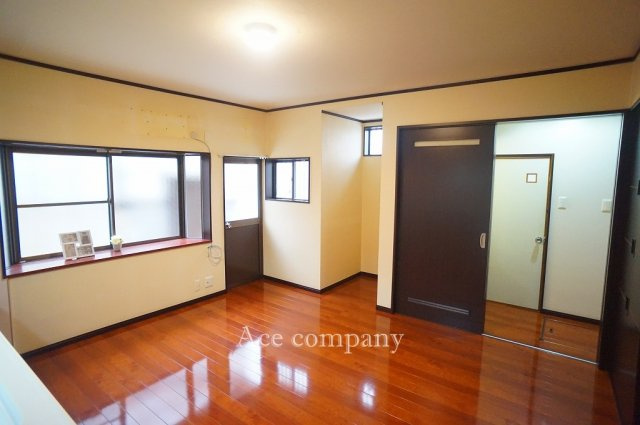 【居間・リビング】 | 東大阪市長瀬町1丁目 | 【DK：8.5帖】