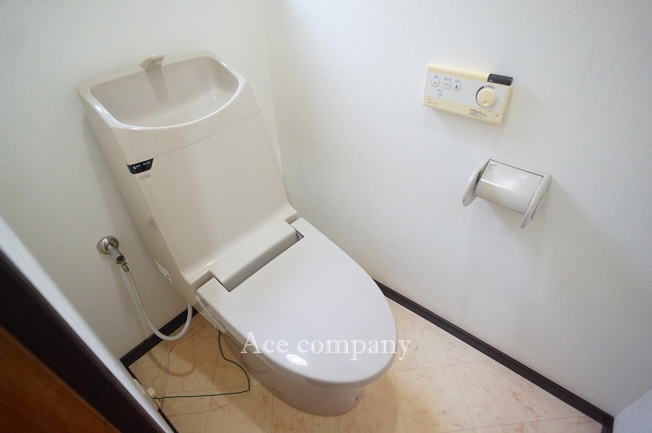 【トイレ】 | 東大阪市長瀬町1丁目 | トイレは1階と2階の各階に完備です♪ともに同仕様トイレです。