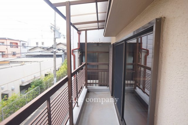 【バルコニー】 | 東大阪市長瀬町1丁目 | 2階、西側のバルコニーです☆
