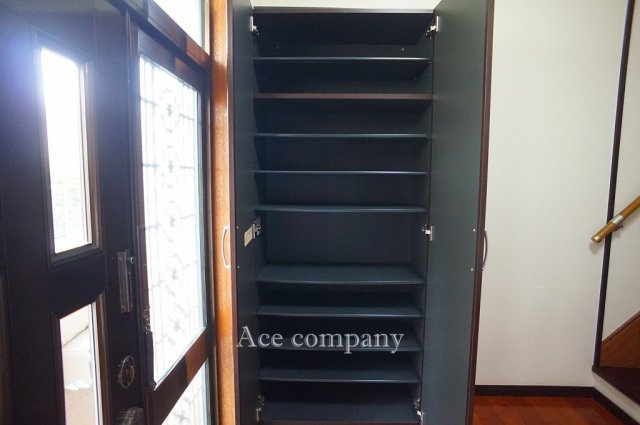 【収納】 | 東大阪市長瀬町1丁目 | 【左側：トールサイズのシューズボックス♪】