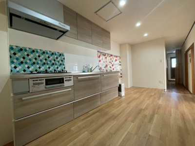 【キッチン】 | 新正４丁目住居付店舗戸建て