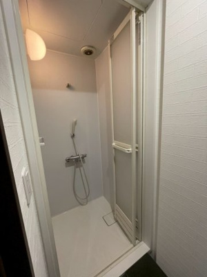 【シャワールーム】 | 新正４丁目住居付店舗戸建て