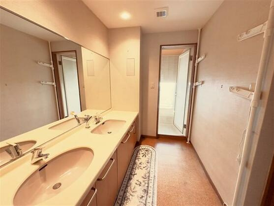 パルファイン伊豆高原D棟の洗面所