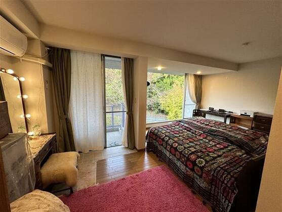 パルファイン伊豆高原D棟の洋室