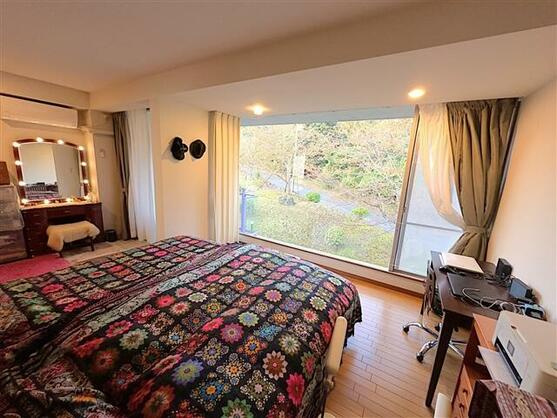 パルファイン伊豆高原D棟の洋室