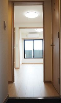 【玄関】 | ルーブル大島弐番館 | きれいな玄関です