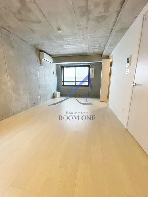 Ｓｋｙｔｒｅｅ　Ｈｉｌｌｓ　Ｍａｒｉｋｏの居間・リビング|洋室のお部屋です。