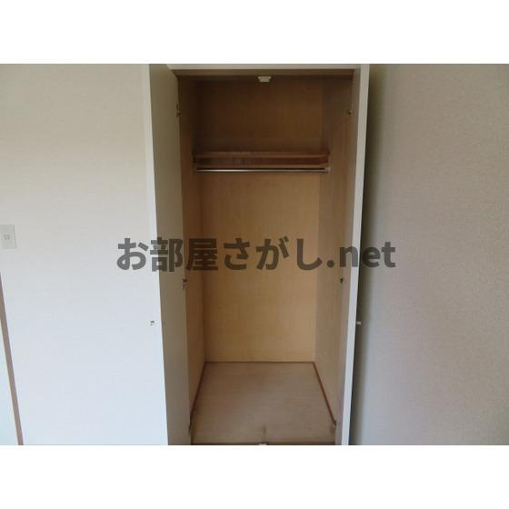 ＰＲＥＳＥＮＴ・晴の収納|クローゼット