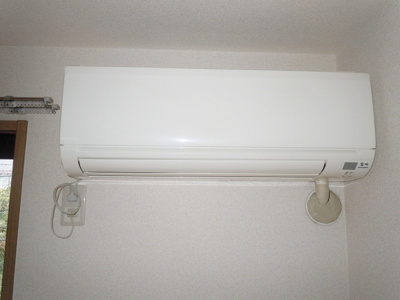 【設備】 | クレールテラスC【SHM】 | リビングダイニングキッチンにエアコン付きです☆1年中快適に過ごせます♪