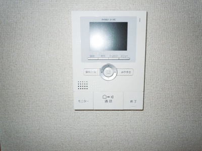 【セキュリティ】 | クレールテラスC【SHM】 | 防犯対策に有効なカメラ付きインターホン！録画機能が付いているので留守中の訪問者まで確認できます♪