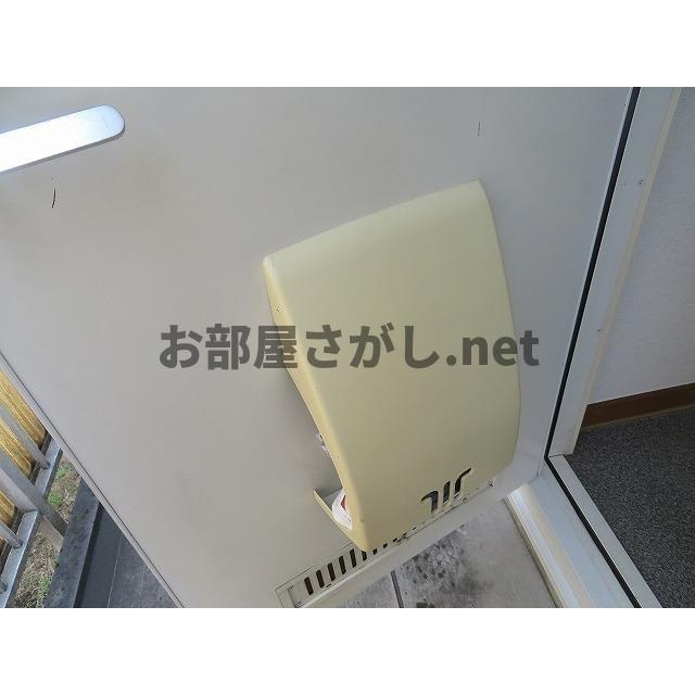 ユーハイツの玄関|ドアポスト