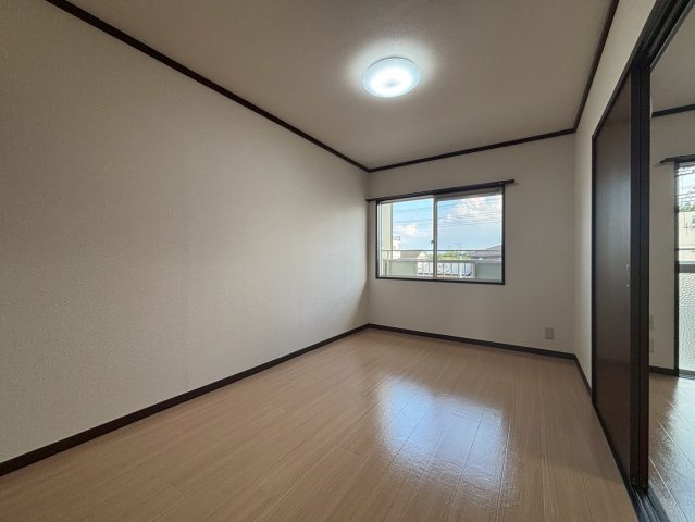 ハイム笹井Aの居間・リビング