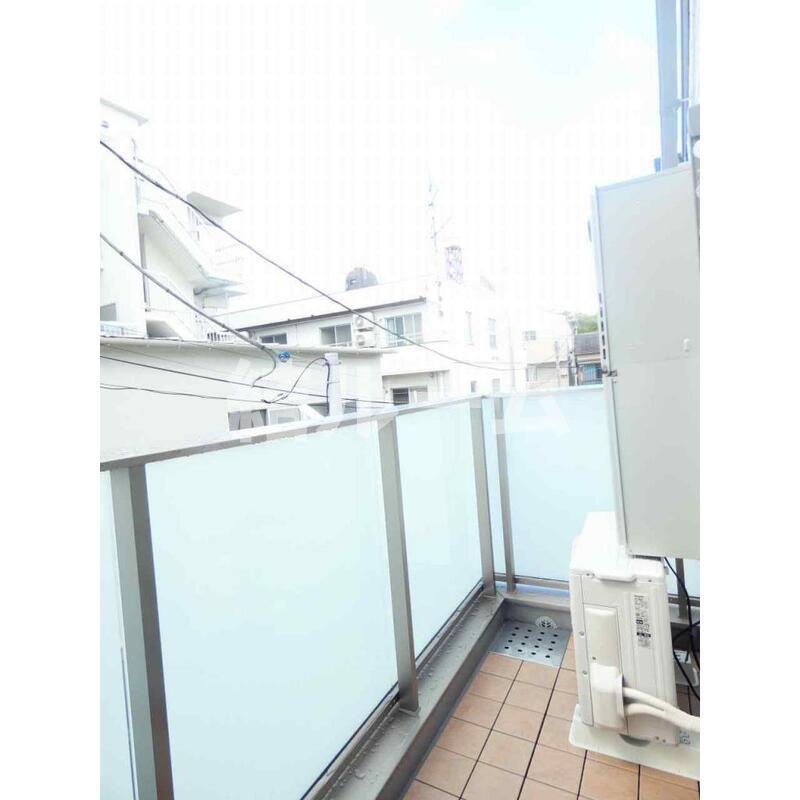 板橋区常盤台１丁目のアパートのバルコニー